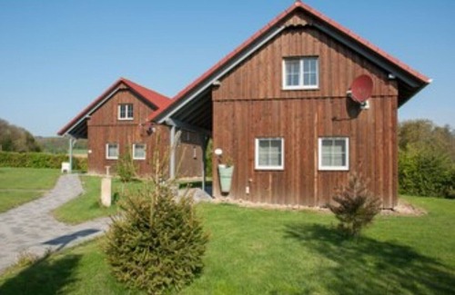Schwaigern House | Beautiful holiday home in beautiful nature with a large garden