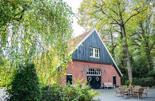 Losser House | Beautiful holiday home with hot tub