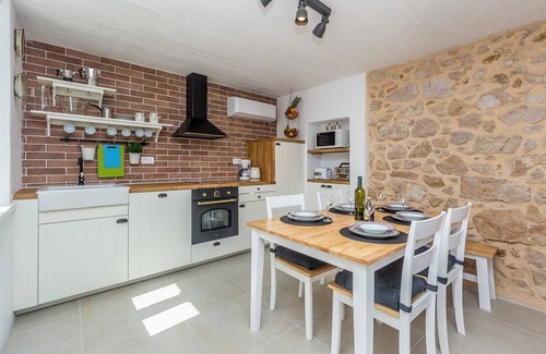 Cizici House | Beautiful Holiday house NEVA with sea view