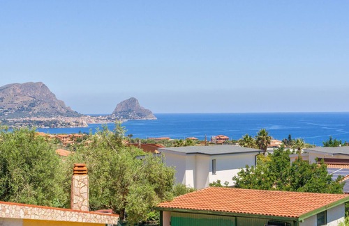 Torre Colonna-sperone House | Beautiful home in Altavilla Milicia