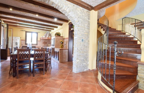 Altavilla Milicia House | Beautiful home in Altavilla Milicia
