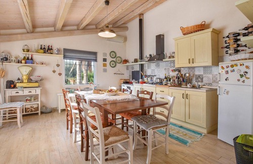Chiaramonte Gulfi House | Beautiful home in Chiaramonte Gulfi
