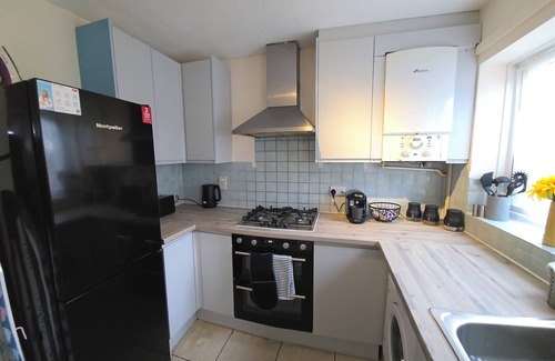 Reading House | Beautiful home away from home for professionals, families and contractors.