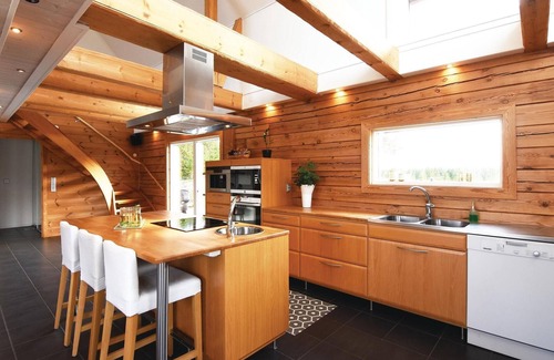 Aneby House | Beautiful home in Aneby with WiFi