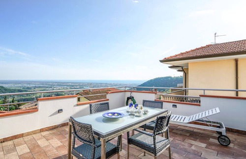 Corsanico-Bargecchia House | Beautiful home in Corsanico