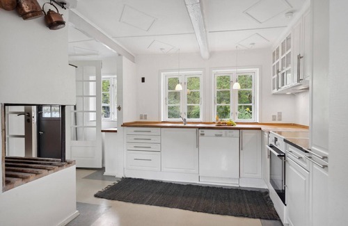Middelfart House | Beautiful home in Brenderup Fyn