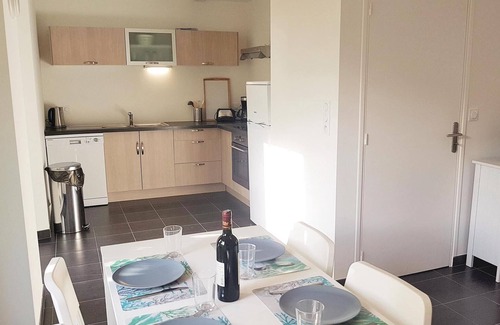 Erdeven House | Beautiful home in Erdeven with WiFi