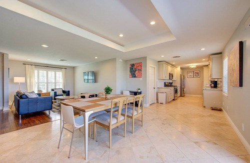 Spring Shadows House | Beautiful home in Houston Memorial, Galleria Area