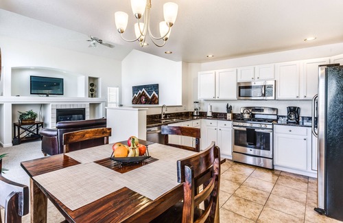 Canterberry Crossing House | Beautiful Home in Parker