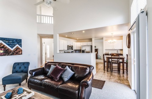 Canterberry Crossing House | Beautiful Home in Parker