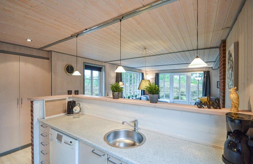 Sønderstrand House | Beautiful home in Rømø with kitchen