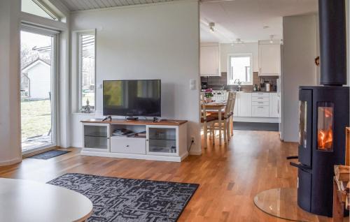 Mollebjorke House | Beautiful Home In Sölvesborg With Wifi