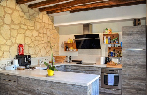 Saulchery House | Beautiful home in Saulchery with WiFi