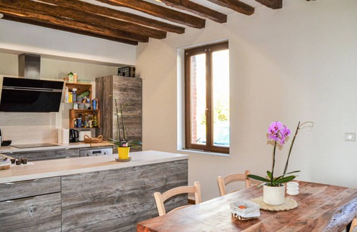 Saulchery House | Beautiful home in Saulchery with WiFi