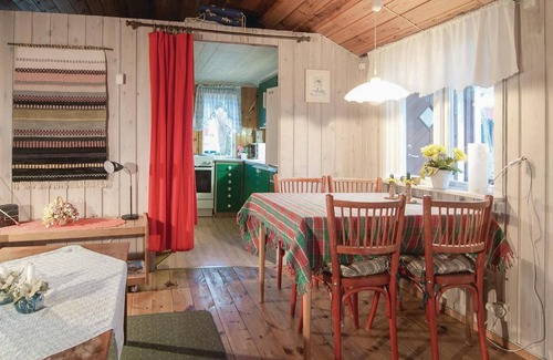 Slite House | Beautiful home in Slite with kitchen