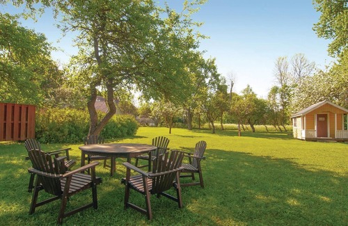 Slite House | Beautiful home in Slite with kitchen