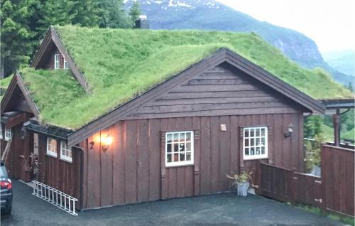 Stryn House | Beautiful Home In Stryn With Kitchen