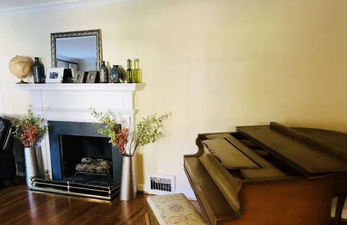 Garden Hills House | Beautiful Home in the heart of Buckhead