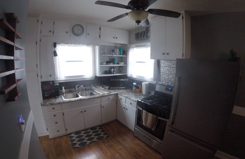 Charlotte House | Beautiful home in the heart of Charlotte! Pet friendly with fenced in yard! n