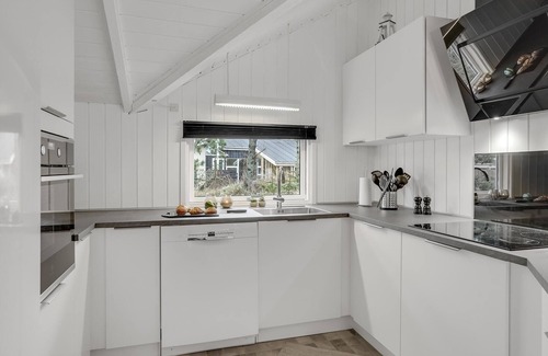 Sønder Vorupør House | Beautiful home in Thisted with kitchen