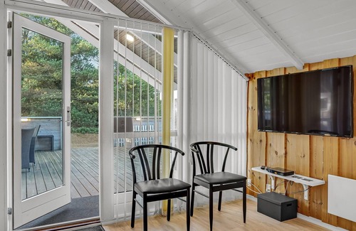 Sønder Vorupør House | Beautiful home in Thisted with kitchen