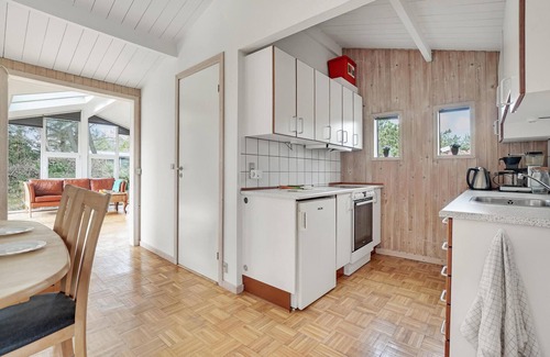 Sønder Vorupør House | Beautiful home in Thisted with WiFi
