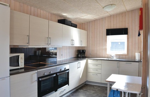 Thyboron House | Beautiful home in Thyborøn with WiFi