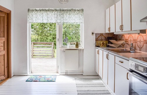 Bollerup House | Beautiful home in Tomelila with kitchen