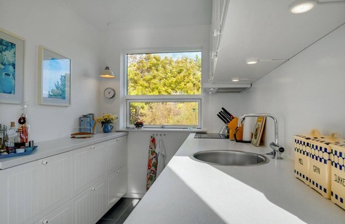Fjand Badeby House | Beautiful home in Ulfborg with WiFi