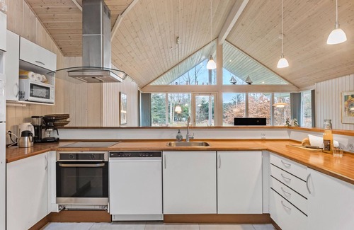 Marielyst House | Beautiful home in Væggerløse with sauna