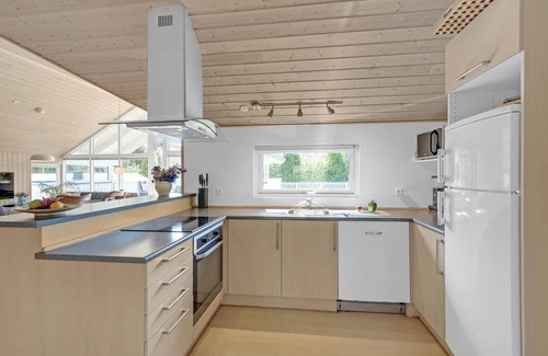 Marielyst House | Beautiful home in Væggerløse with sauna