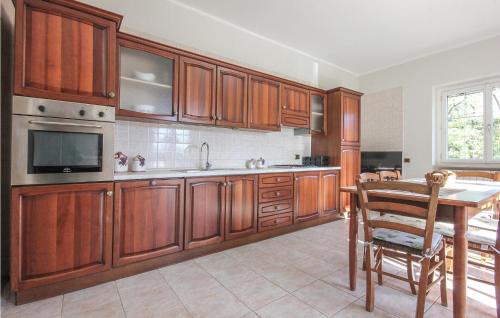 Villa Santa Lucia House | Beautiful Home In Villa S Lucia