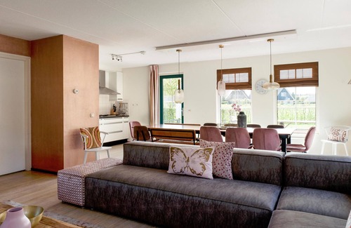 Vlagtwedde House | Beautiful home in Vlagtwedde with sauna