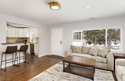 Carbondale House | Beautiful Home in Willits!