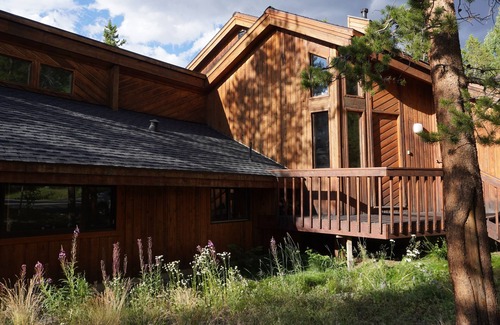 Keystone House | Beautiful home in woods overlooking Snake River at Keystone Resort