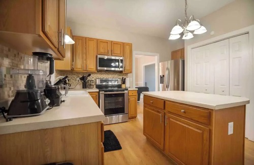 Jacksonville House | Beautiful home near Marine Corps base