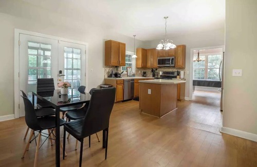 Jacksonville House | Beautiful home near Marine Corps base