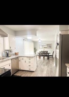 Fresno House | Beautiful Home & Pool