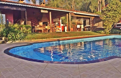 Cotia House | Beautiful house for rent for weekends