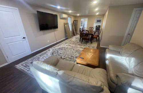 Lost Creek House | Beautiful House for Vacation and Life
