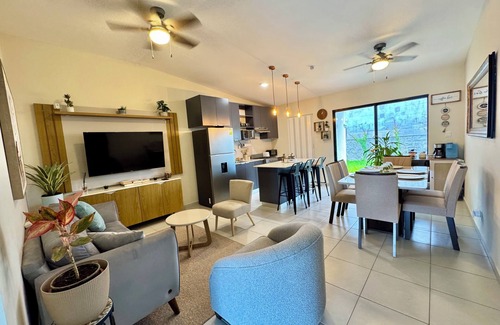 Puerto Barillas House | Beautiful house in the most exclusive área of San Miguel