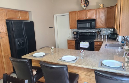 Neely Farms House | Beautiful House Near Downtown Gilbert! House is fully upgraded.