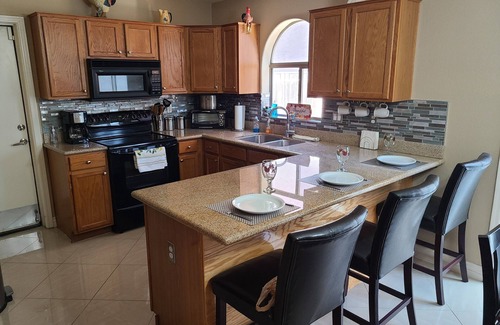 Neely Farms House | Beautiful House Near Downtown Gilbert! House is fully upgraded.
