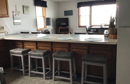 Oak Harbor Cottage | Beautiful house right at the beach