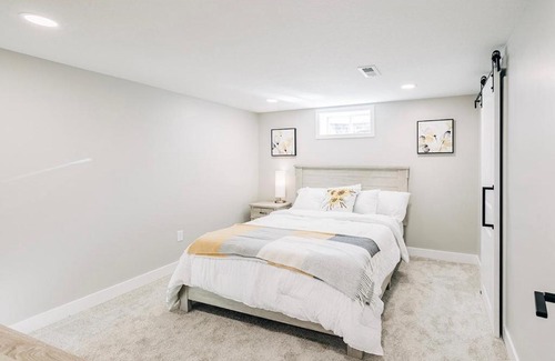 Cottage Grove House | Beautiful house
