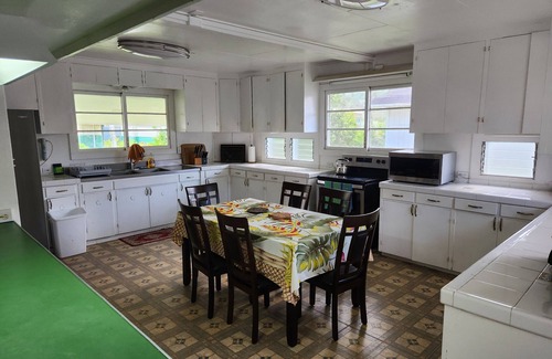 Hauula House | BEAUTIFUL HOUSE WITH 7/AC,BED ROOMS AND OCEAN VIEW