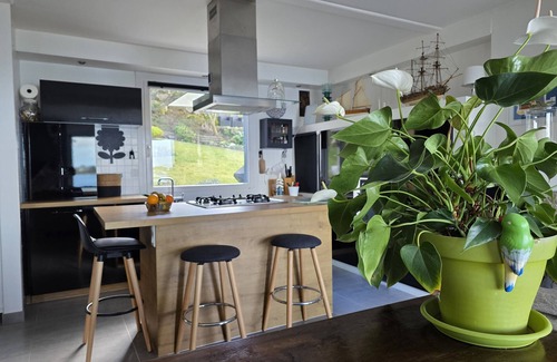 Landeda House | Beautiful house with incredible sea view over Aber Wrach