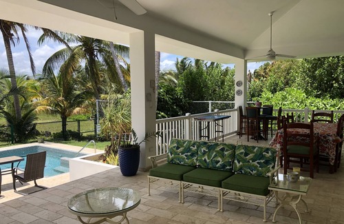 Zarzal House | Beautiful house with 2 bedrooms and 2 bathrooms, in the privacy of the beach!