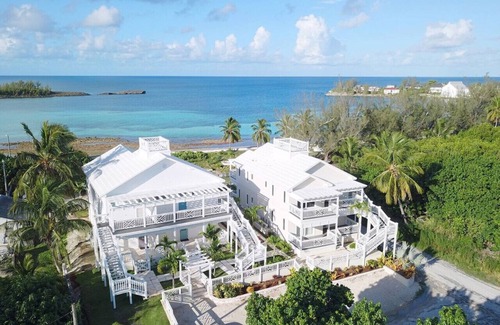 Governor's Harbour Apartment | Beautiful Island-Designed 2 BR Bayview Apartment