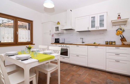 Cividale del Friuli House | Beautiful private villa for 6 guests with WIFI, A/C, TV, terrace and parking